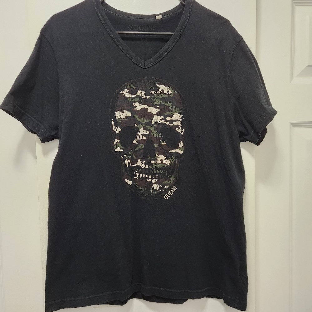 Guess skull tee